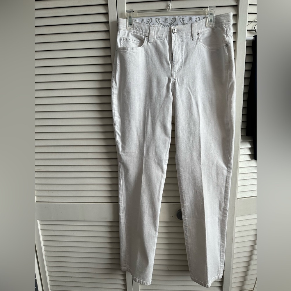 JM COLLECTION WHITE JEANS STRETCH size 8